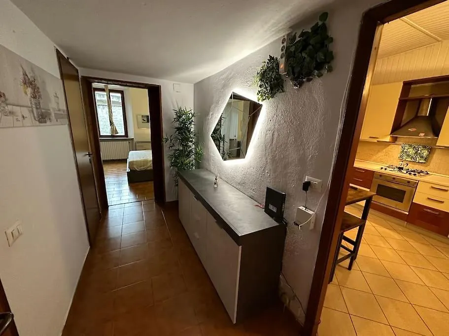 Lovely Central 2-Bedroom Apartment-1